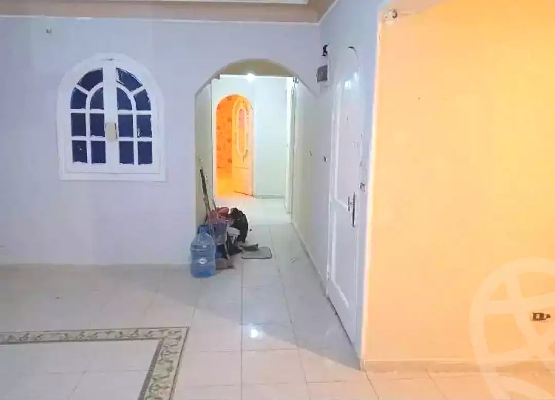 https://aqarmap.com.eg/ar/listing/6822773-for-rent-alexandria-sydy-bshr-sydy-bshr-bhry-shr-mhmwd-l-yswy