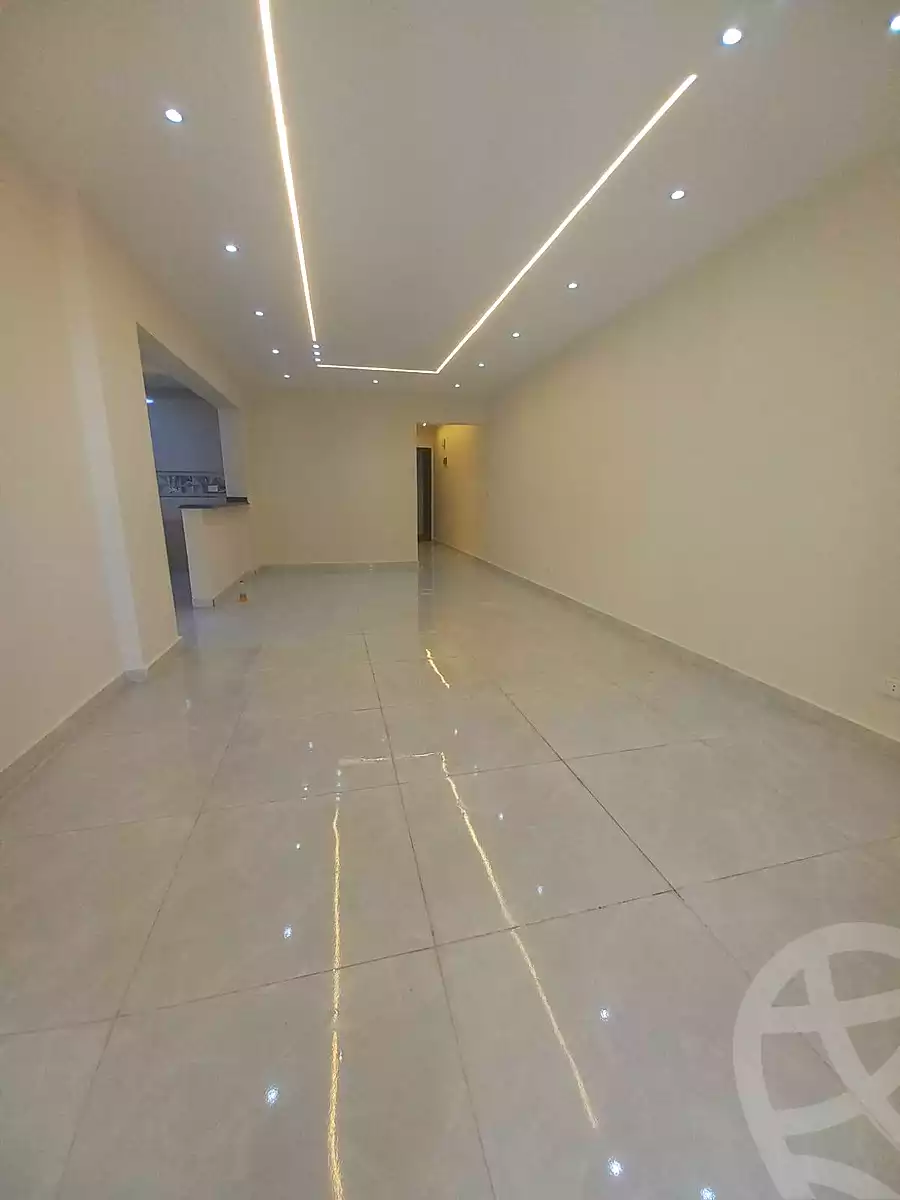https://aqarmap.com.eg/ar/listing/6822780-for-sale-alexandria-sydy-bshr-sydy-bshr-bhry-ibrahim-el-sayed-st