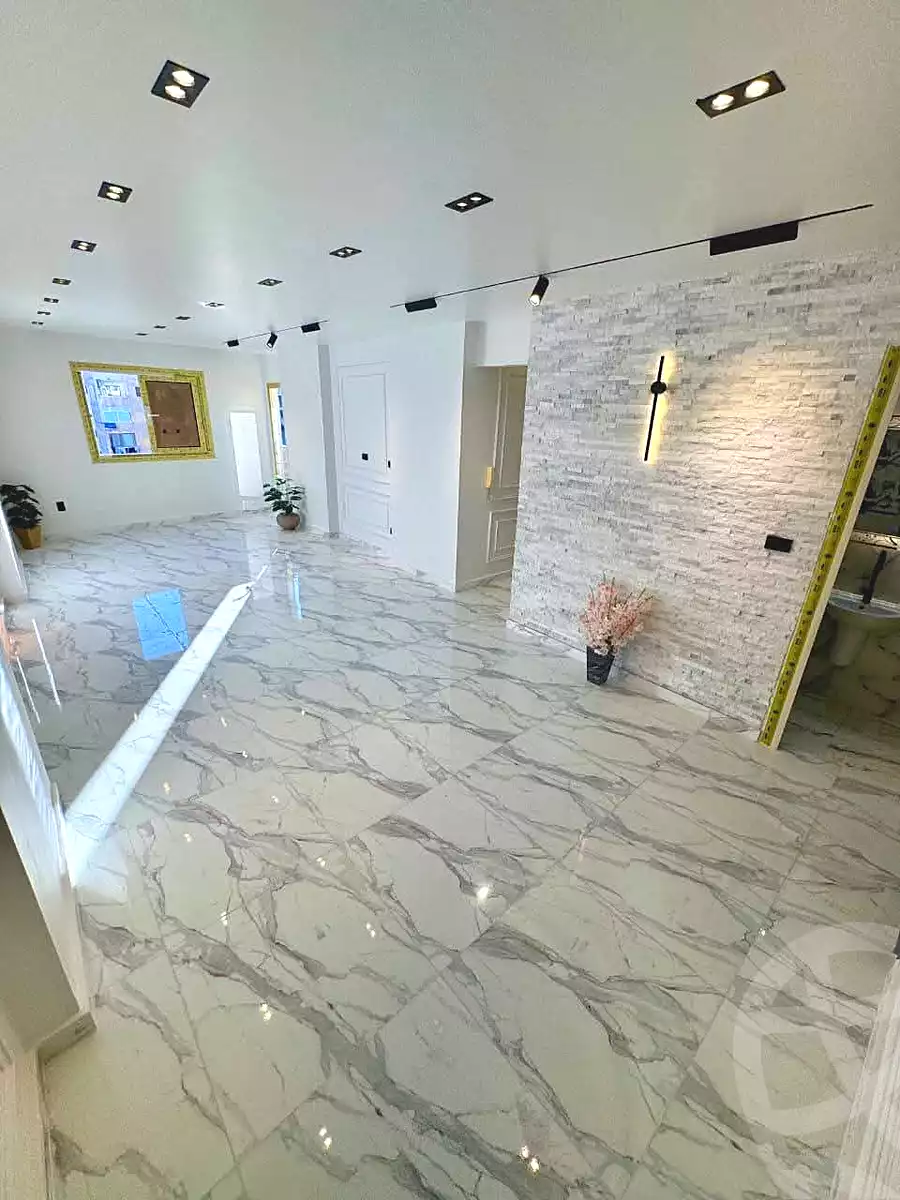 https://aqarmap.com.eg/ar/listing/6822934-for-sale-alexandria-sydy-bshr-sydy-bshr-bhry-shr-mhmwd-l-yswy
