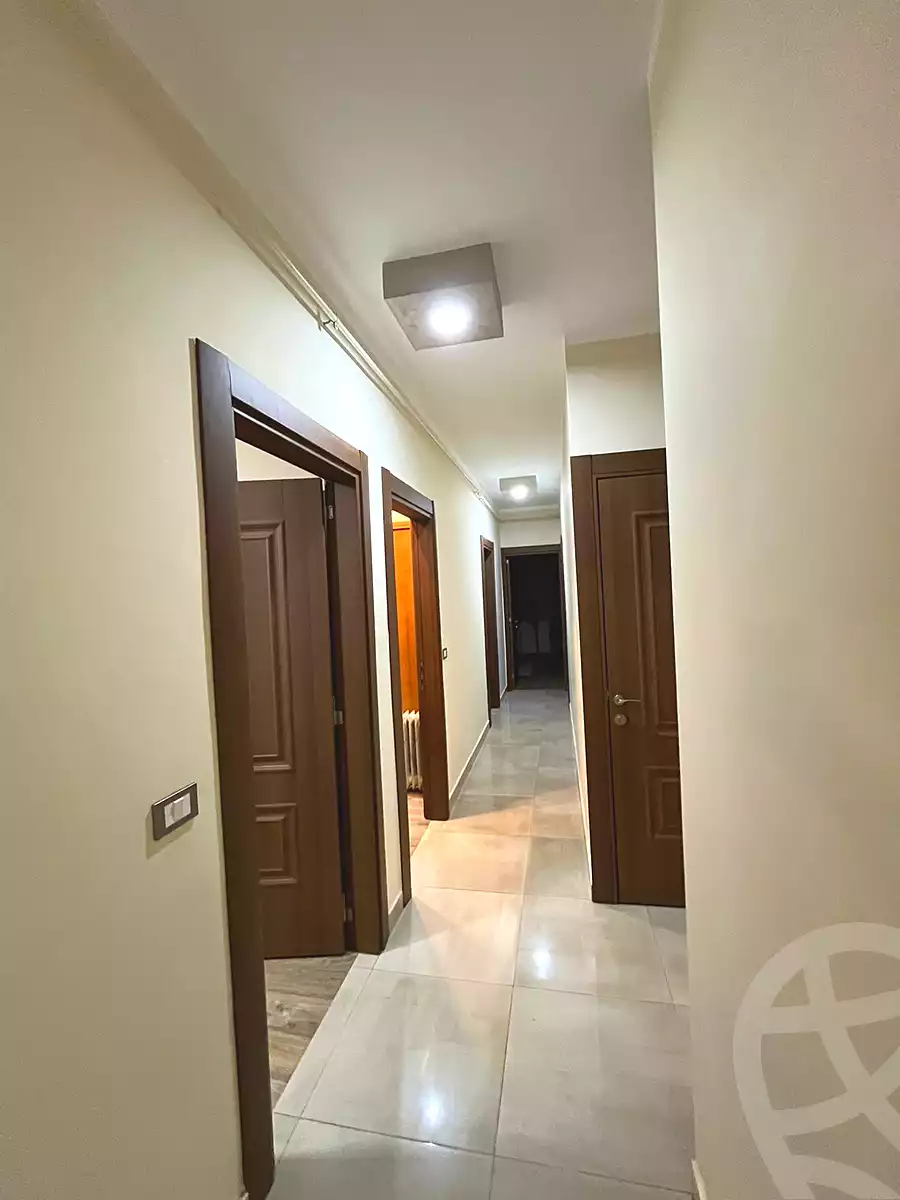 https://aqarmap.com.eg/ar/listing/6823529-for-rent-cairo-el-sheikh-zayed-city-el-hay-elthamen-area-4