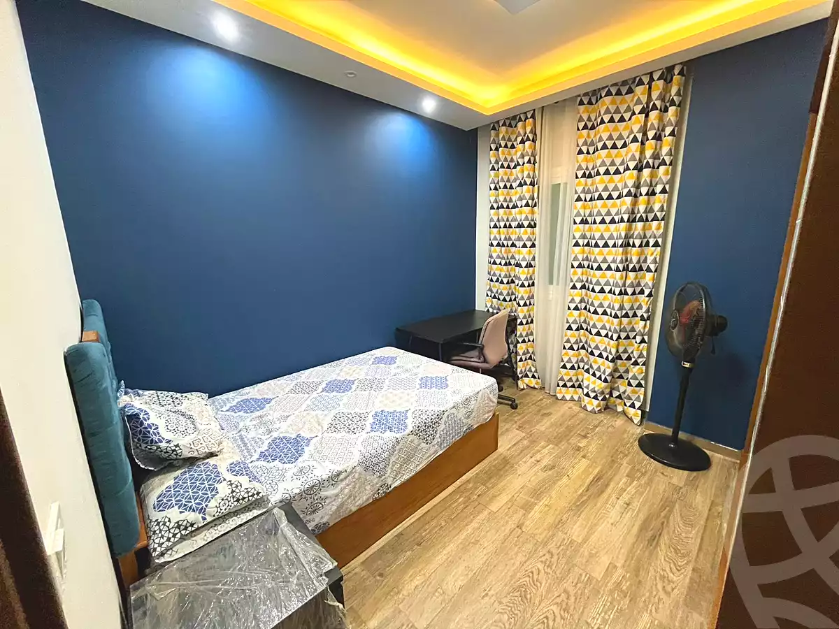 https://aqarmap.com.eg/ar/listing/6823529-for-rent-cairo-el-sheikh-zayed-city-el-hay-elthamen-area-4