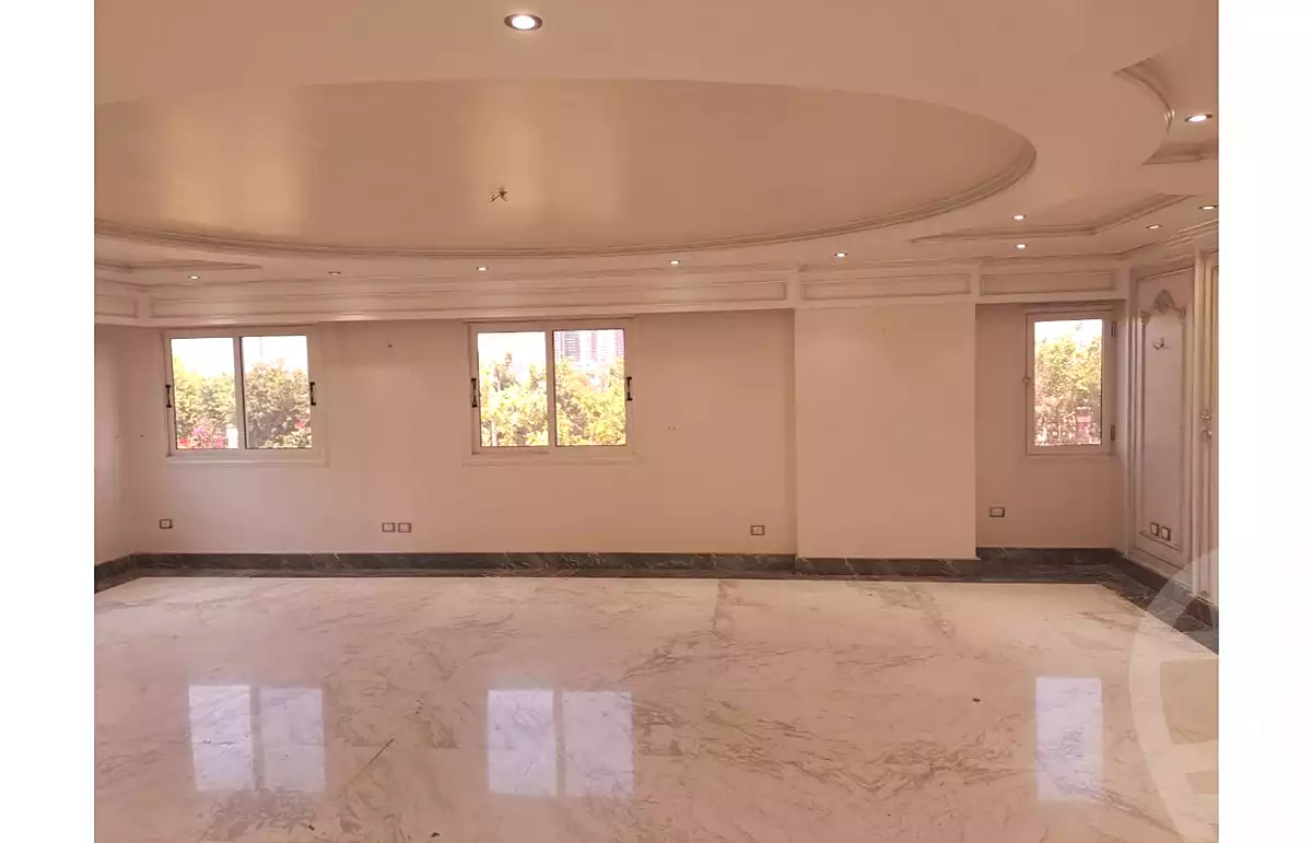 https://aqarmap.com.eg/ar/listing/6823637-for-sale-cairo-el-sheikh-zayed-city-compounds-continental-gardens