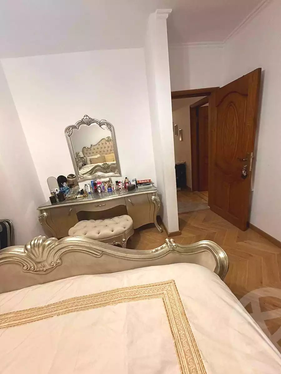 https://aqarmap.com.eg/en/listing/6823660-for-sale-cairo-el-sheikh-zayed-city-compounds-hadayek-el-mohandiseen