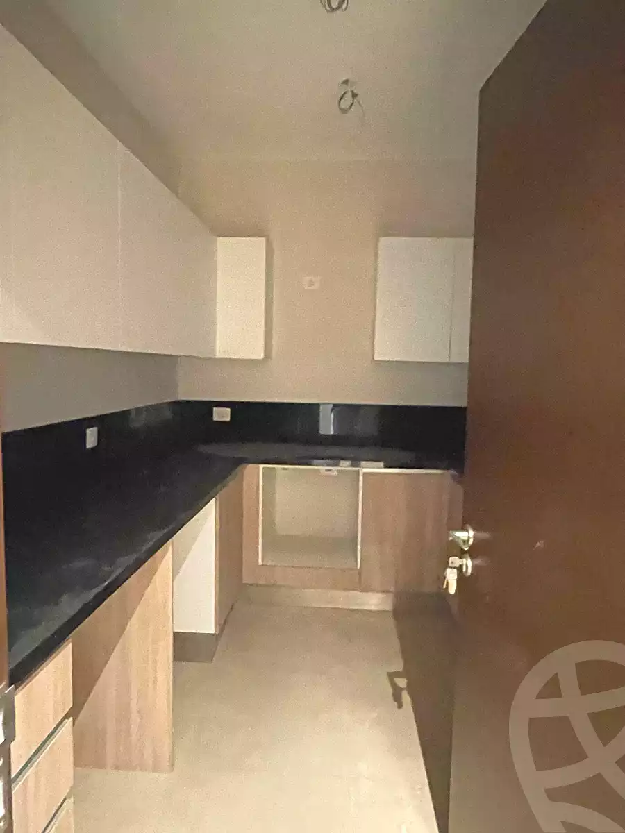 https://aqarmap.com.eg/ar/listing/6823688-for-rent-cairo-el-sheikh-zayed-city-compounds-zyd-wr-llttwyr-z-tower