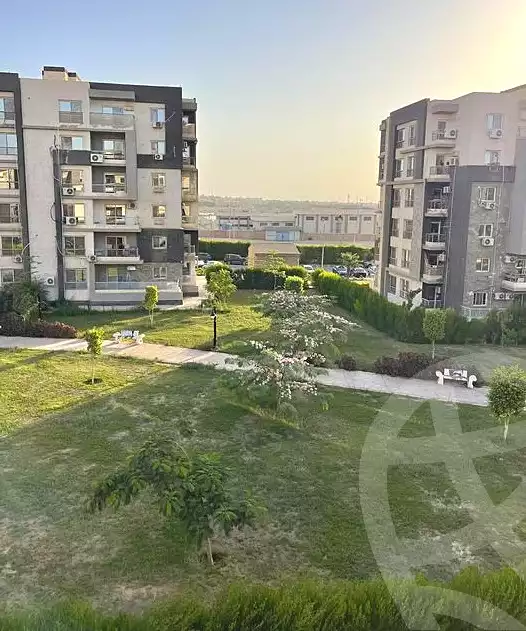 https://aqarmap.com.eg/en/listing/6823976-for-sale-cairo-el-sheikh-zayed-city-compounds-dr-msr