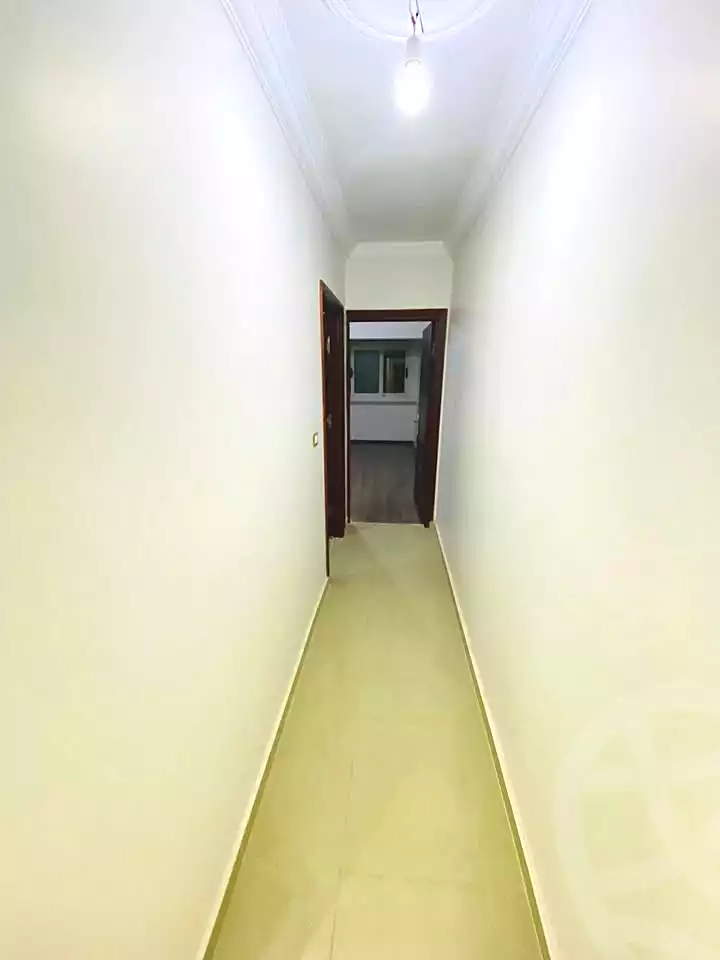 https://aqarmap.com.eg/ar/listing/6824738-for-sale-alexandria-el-mandara-alex-el-mandara-bahri-sidi-kamal-st