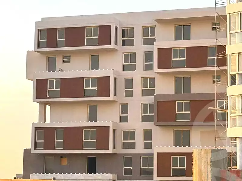 https://aqarmap.com.eg/en/listing/6825739-for-sale-cairo-new-cairo-lmstqbl-syty-compounds-kmbwnd-ryr-lhly-sbwr