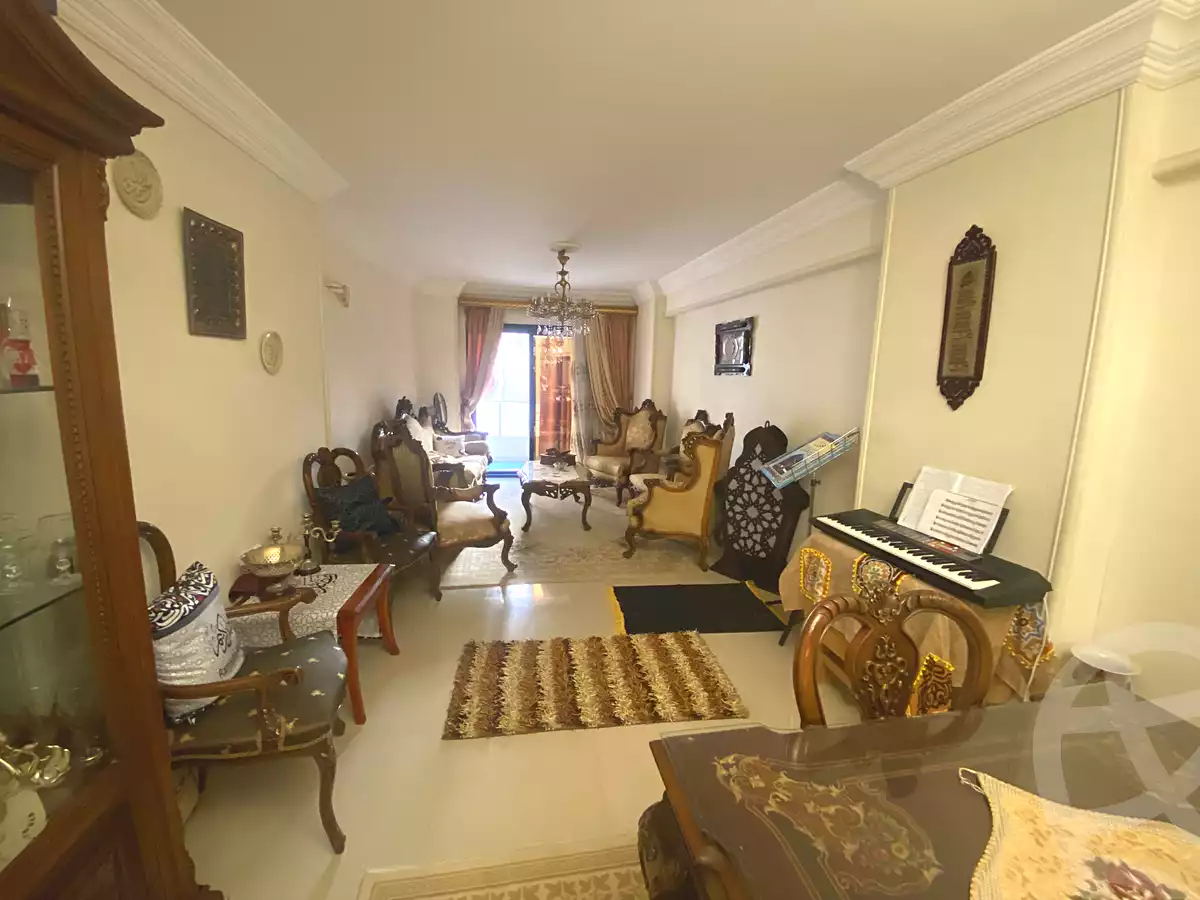 https://aqarmap.com.eg/ar/listing/6826214-for-sale-alexandria-miami-mahmoud-el-isawy-st