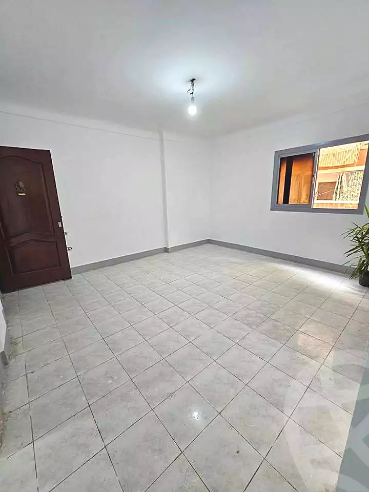 https://aqarmap.com.eg/ar/listing/6826232-for-sale-alexandria-miami-mahmoud-el-isawy-st