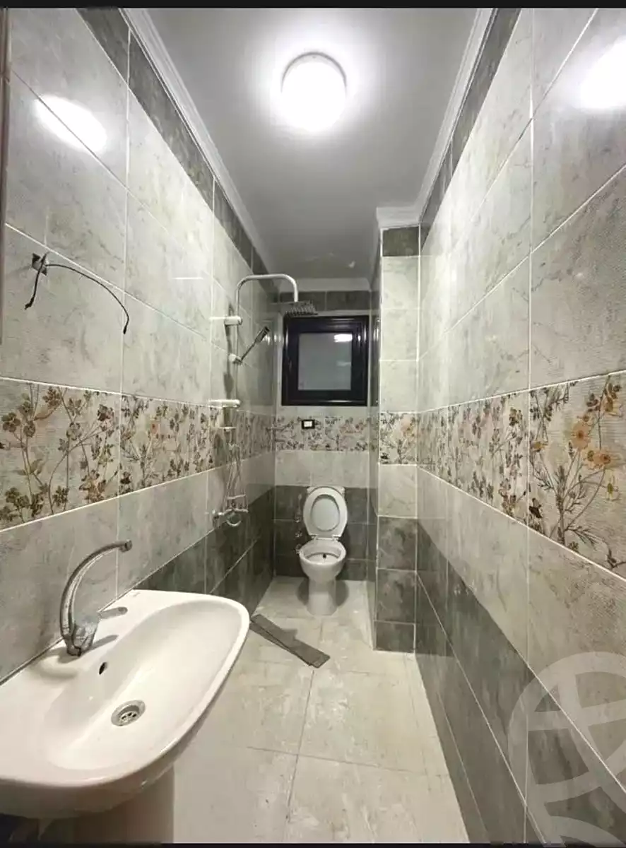 https://aqarmap.com.eg/ar/listing/6826449-for-sale-alexandria-el-asafra-l-sfr-qbly