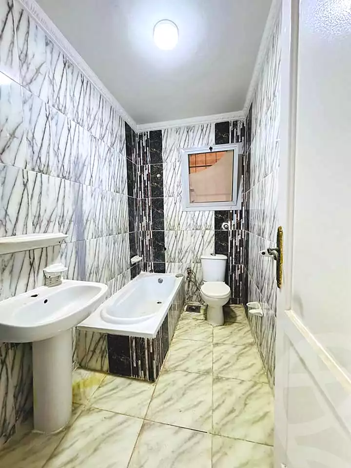 https://aqarmap.com.eg/en/listing/6826620-for-sale-alexandria-l-jmy-shataa-el-nakheel