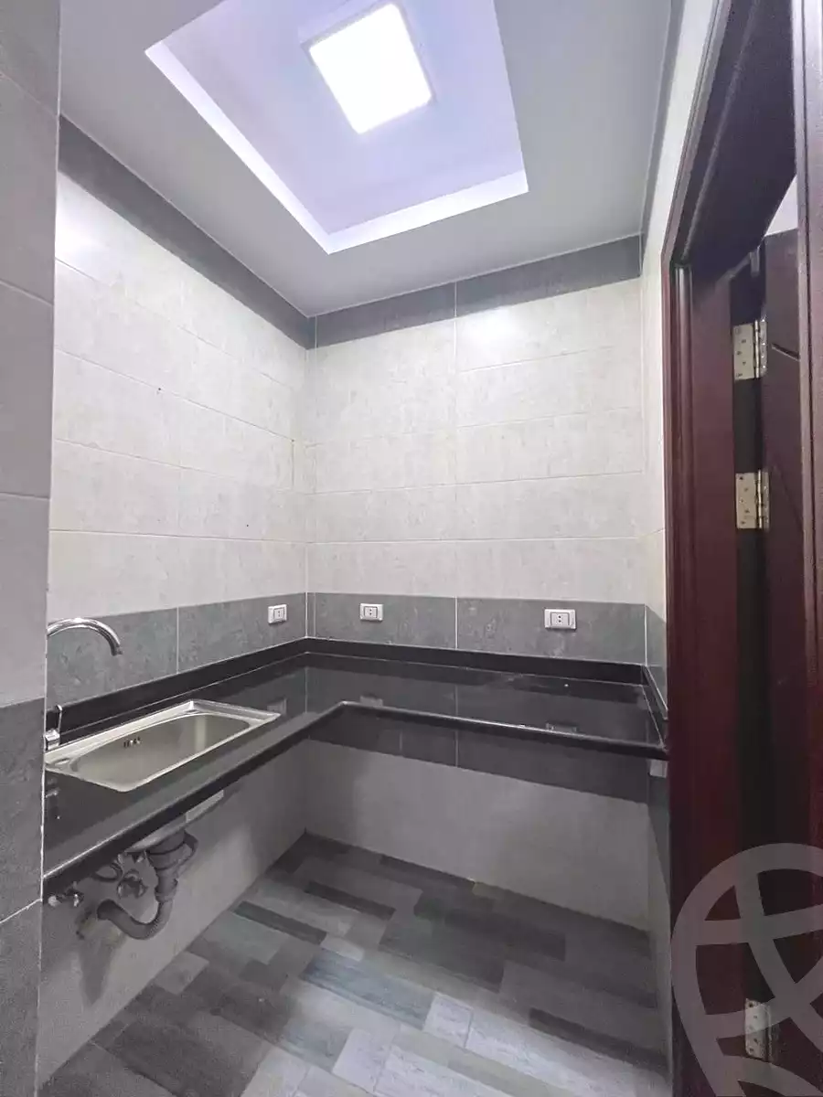 https://aqarmap.com.eg/ar/listing/6827149-for-rent-cairo-el-sheikh-zayed-city-compounds-beverly-hills