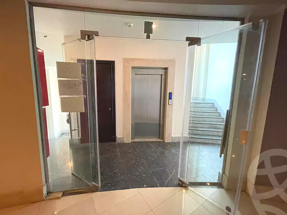 https://aqarmap.com.eg/ar/listing/6827250-for-rent-cairo-el-sheikh-zayed-city-compounds-kargo-mall