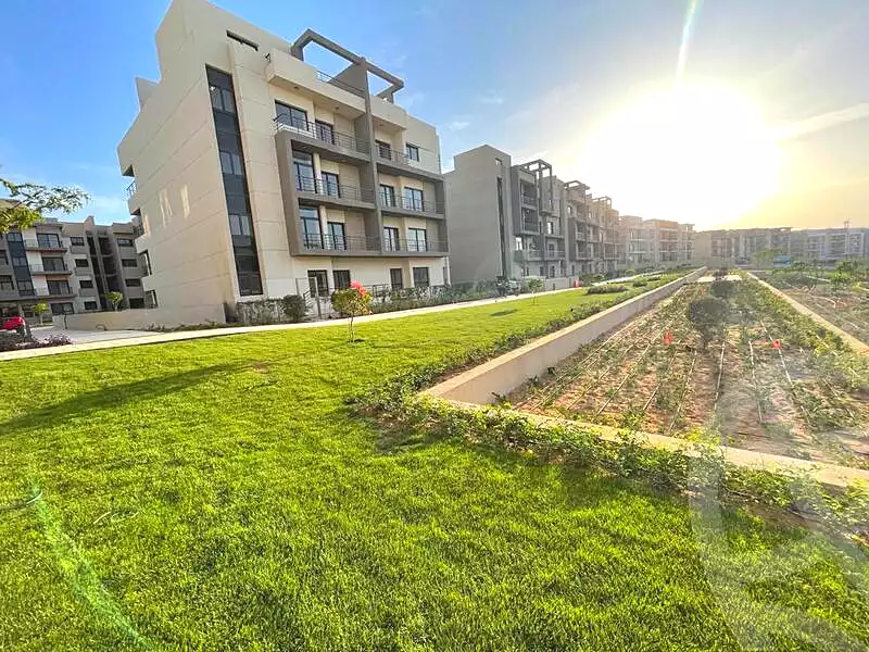 https://aqarmap.com.eg/en/listing/6827387-for-sale-cairo-new-cairo-compounds-fifth-square