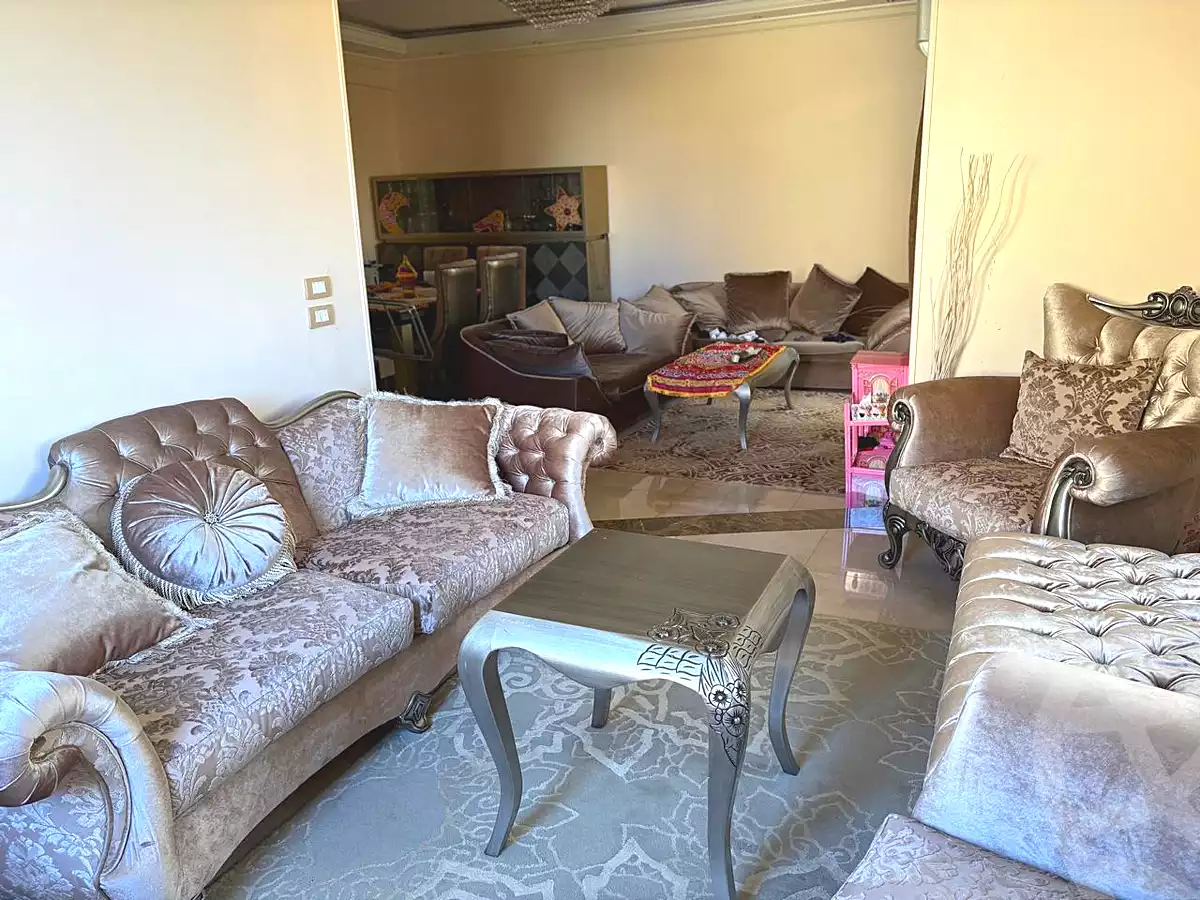 https://aqarmap.com.eg/ar/listing/6827672-for-sale-cairo-el-sheikh-zayed-city-compounds-beverly-hills