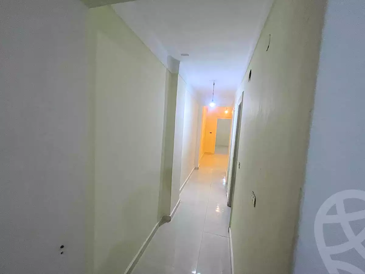 https://aqarmap.com.eg/ar/listing/6827955-for-rent-alexandria-zezenia-ibrahim-el-attar-st