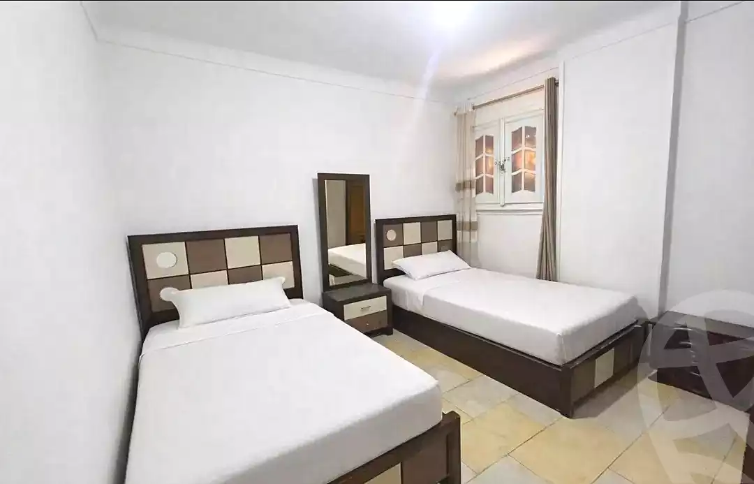 https://aqarmap.com.eg/ar/listing/6828316-for-sale-alexandria-ganaklis-shr-mrtdy-bsh
