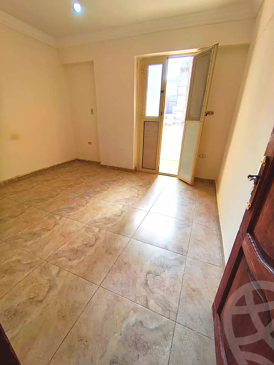 https://aqarmap.com.eg/ar/listing/6828335-for-rent-alexandria-el-mandara-alex-el-mandara-qebli