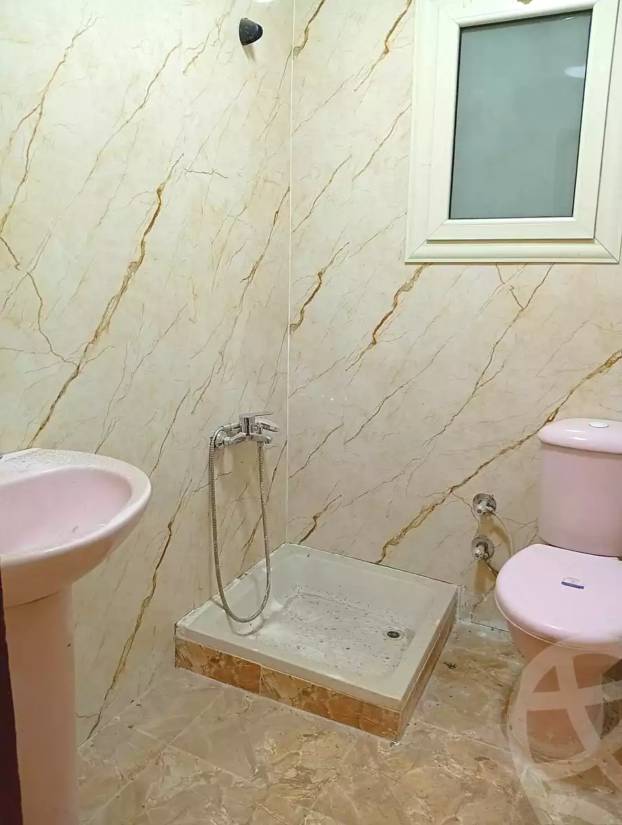 https://aqarmap.com.eg/ar/listing/6828384-for-sale-alexandria-miami-shr-jml-bd-lnsr