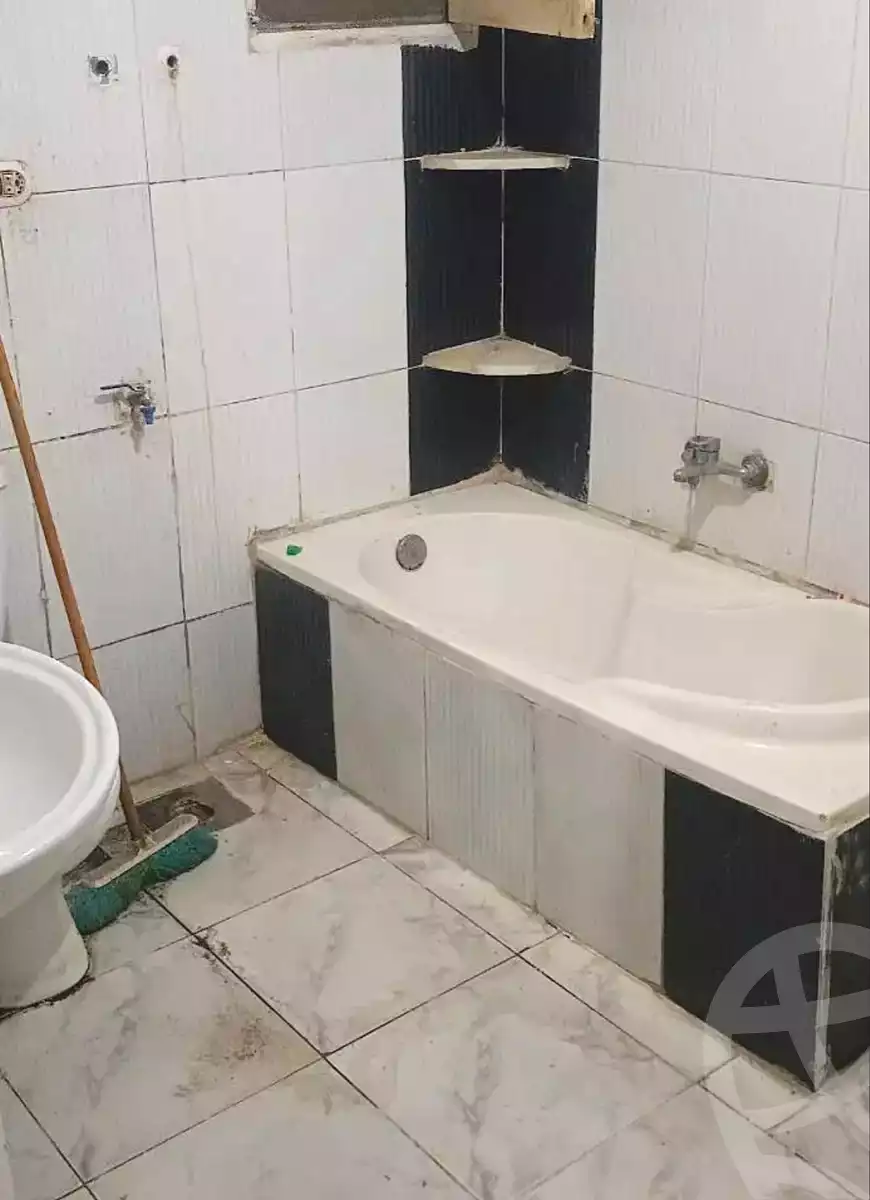 https://aqarmap.com.eg/ar/listing/6828507-for-sale-alexandria-sydy-bshr-sydy-bshr-bhry-gamal-abd-el-nasir-st