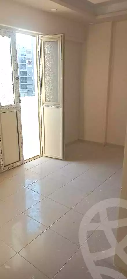 https://aqarmap.com.eg/ar/listing/6829443-for-sale-alexandria-moharram-bey