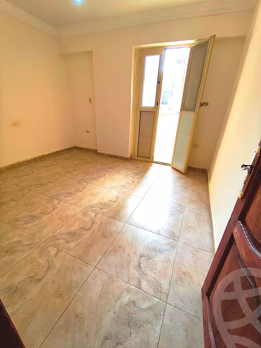 https://aqarmap.com.eg/ar/listing/6829563-for-rent-alexandria-el-mandara-branched-from-al-sokari-st