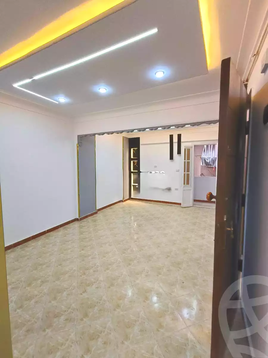 https://aqarmap.com.eg/ar/listing/6829730-for-sale-alexandria-lsywf-el-falki