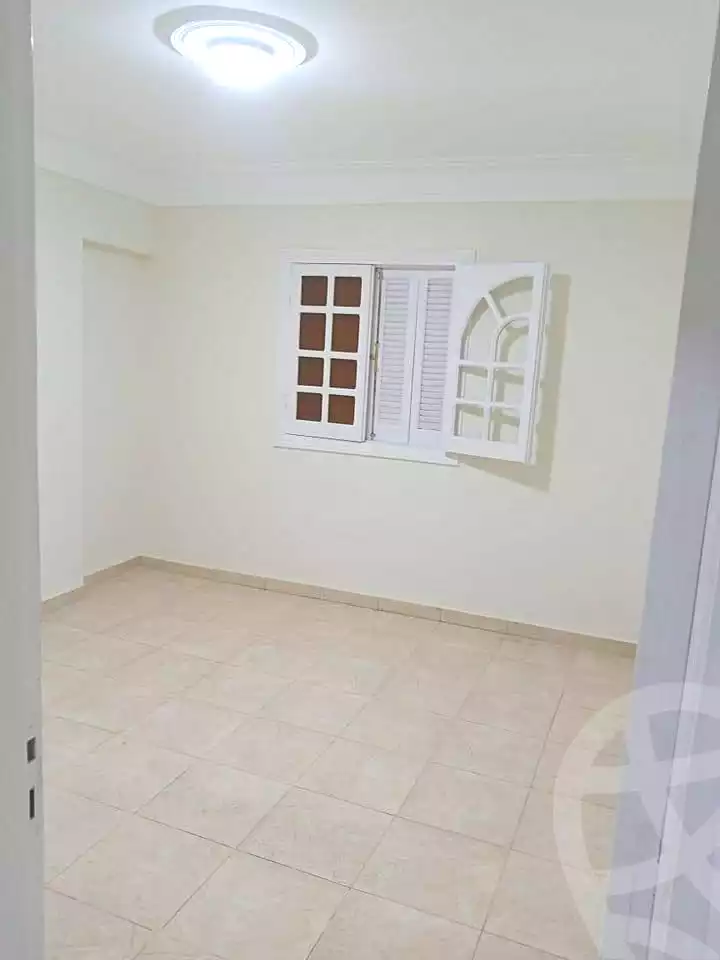 https://aqarmap.com.eg/ar/listing/6829805-for-sale-alexandria-sydy-bshr-sydy-bshr-bhry