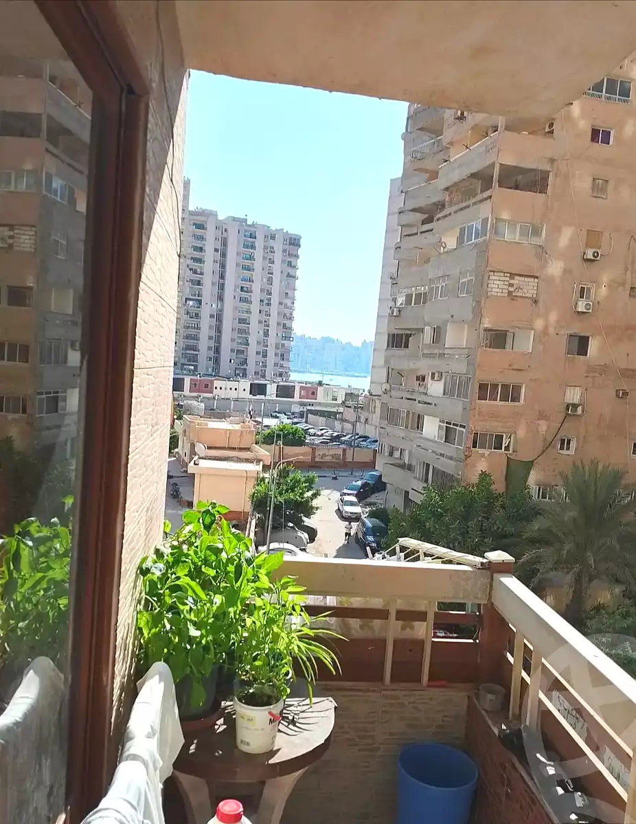 https://aqarmap.com.eg/en/listing/6829949-for-sale-alexandria-el-asafra-l-sfr-bhry