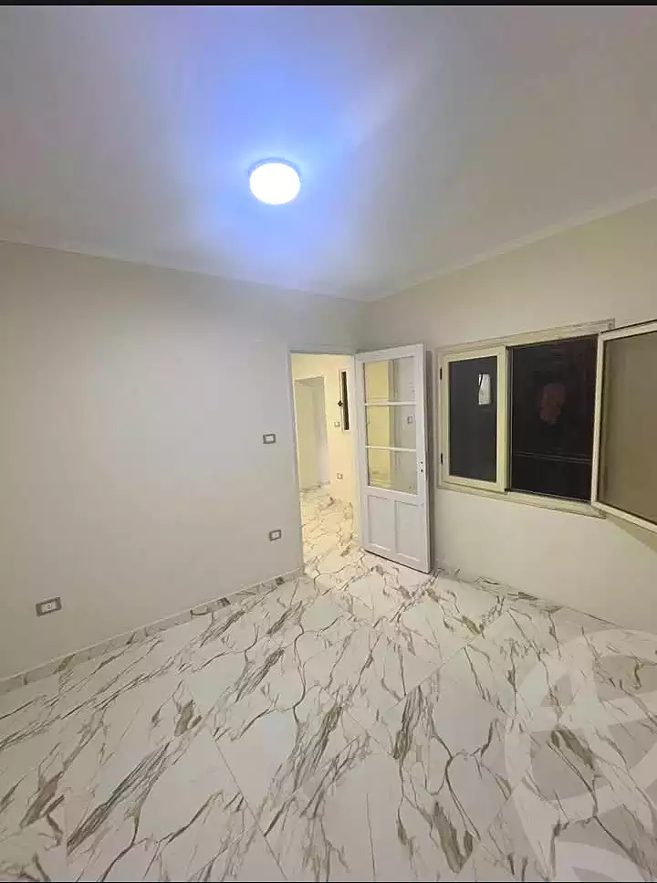 https://aqarmap.com.eg/en/listing/6830002-for-sale-alexandria-sydy-bshr-sydy-bshr-bhry-shr-mhmwd-l-yswy