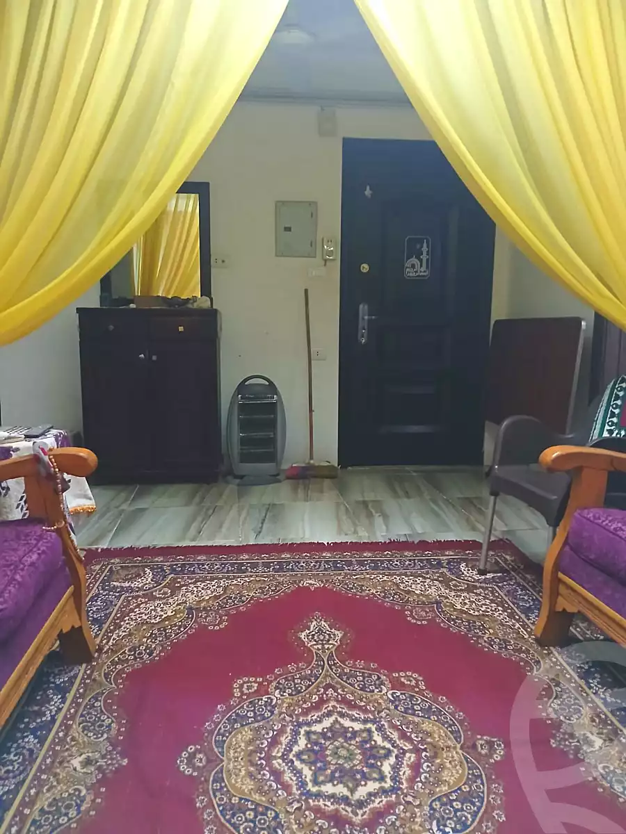 https://aqarmap.com.eg/ar/listing/6830051-for-sale-cairo-ain-shams-ain-shams-el-sharkia-el-zahraa-st