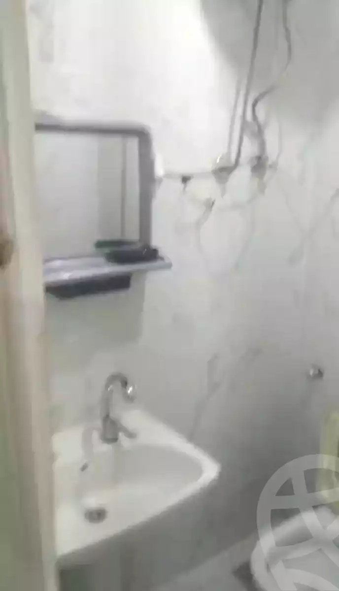 https://aqarmap.com.eg/ar/listing/6830214-for-sale-alexandria-l-jmy-lbytsh-el-hanafeya-st