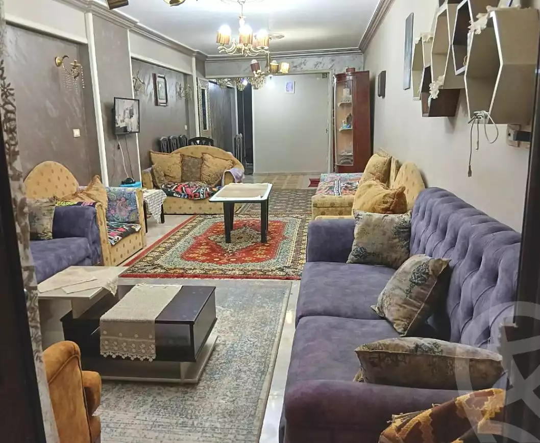 https://aqarmap.com.eg/ar/listing/6830614-for-sale-alexandria-el-asafra-l-sfr-qbly