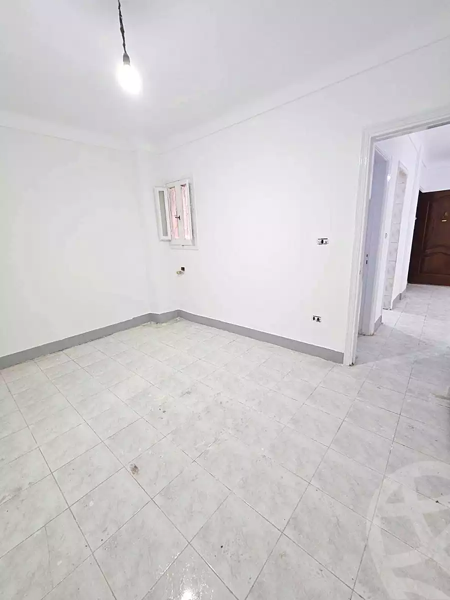 https://aqarmap.com.eg/en/listing/6830630-for-sale-alexandria-sydy-bshr-sydy-bshr-bhry-amr-el-nogomy-st