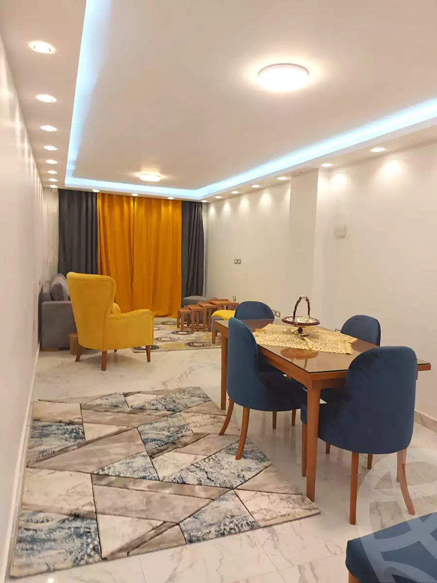 https://aqarmap.com.eg/ar/listing/6830726-for-sale-cairo-ain-shams-ain-shams-el-sharkia-el-zahraa-st