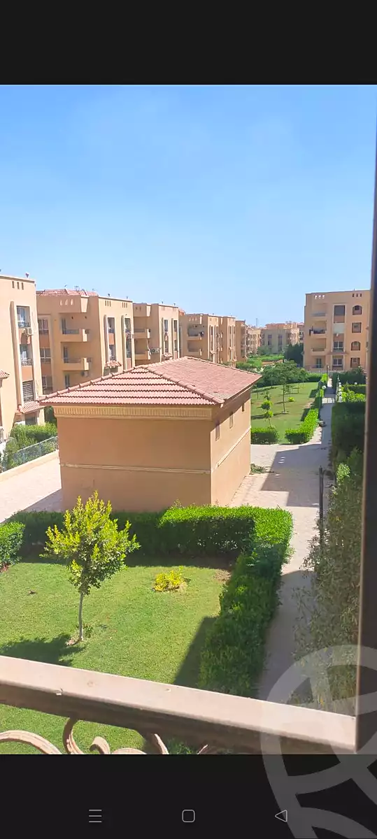 https://aqarmap.com.eg/ar/listing/6830912-for-sale-cairo-el-sheikh-zayed-city-compounds-el-khamayel