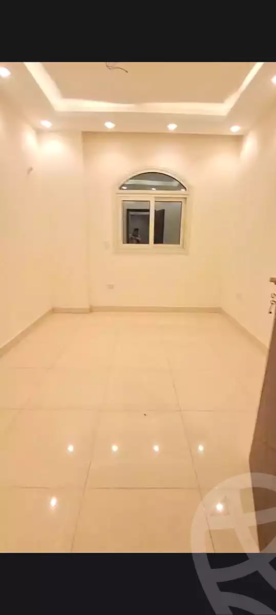 https://aqarmap.com.eg/ar/listing/6830971-for-sale-cairo-6th-of-october-el-ahyaa-neighborhood-3rd-al-hay-al-thalith-st