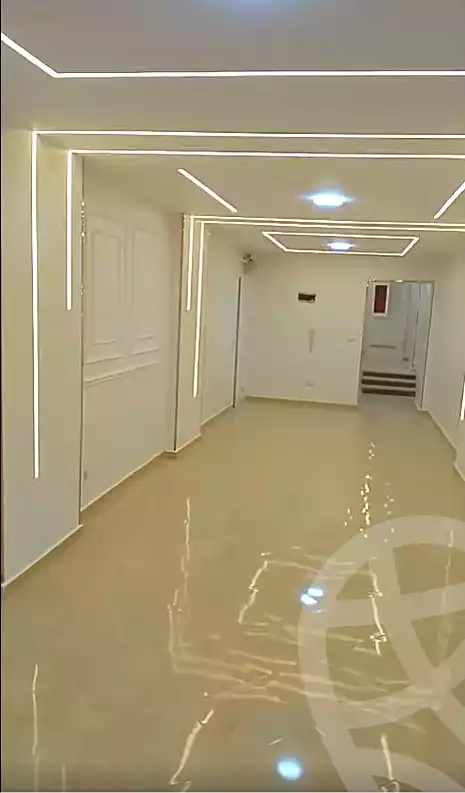 https://aqarmap.com.eg/ar/listing/6831073-for-sale-alexandria-sydy-bshr-sydy-bshr-bhry-shr-mhmwd-l-yswy