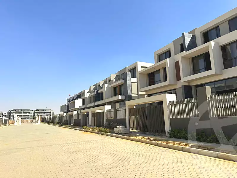 https://aqarmap.com.eg/en/listing/6831398-for-sale-cairo-new-cairo-compounds-el-patio-town-compound-la-vista