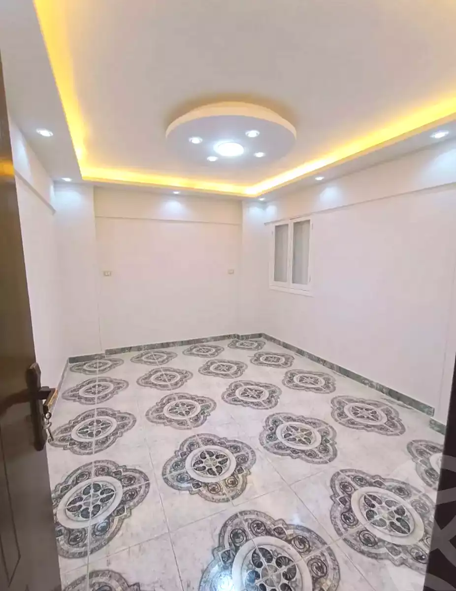 https://aqarmap.com.eg/ar/listing/6831542-for-sale-alexandria-sydy-bshr-sydy-bshr-qbly-street-30