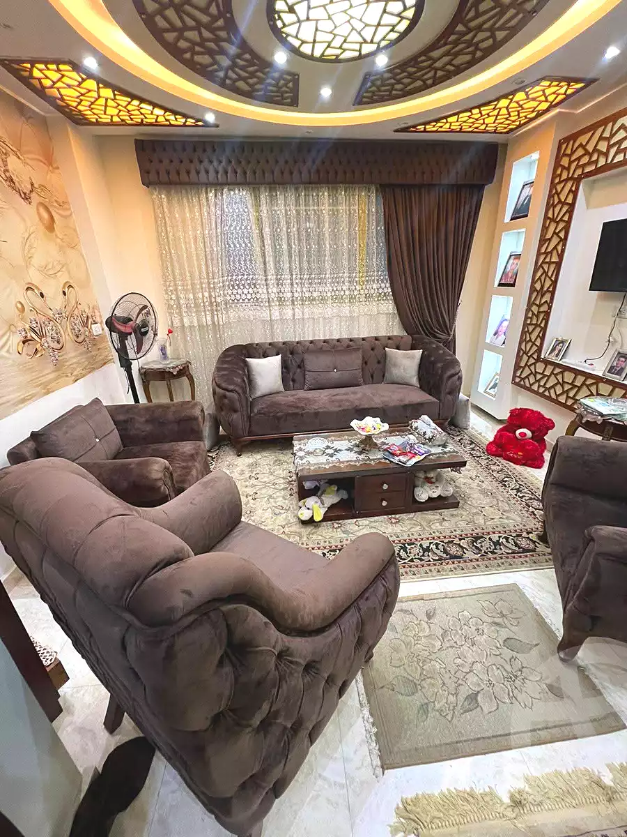 https://aqarmap.com.eg/ar/listing/6831562-for-sale-alexandria-sydy-bshr