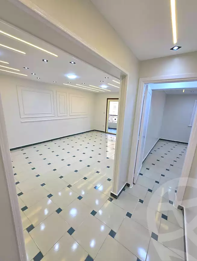 https://aqarmap.com.eg/ar/listing/6831588-for-sale-alexandria-sydy-bshr-sydy-bshr-bhry-shr-mhmwd-l-yswy