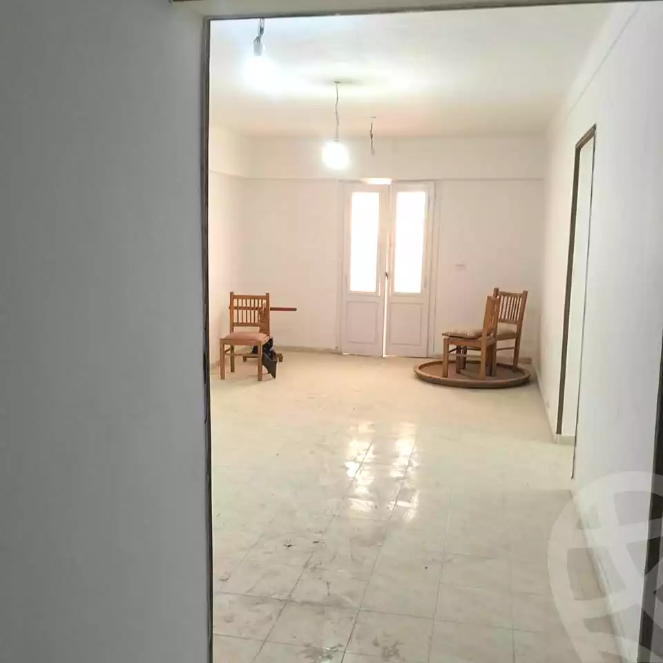 https://aqarmap.com.eg/en/listing/6831715-for-sale-alexandria-l-jmy-el-hanouvel-al-asdakaa-st