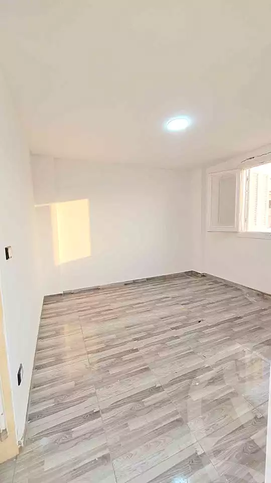 https://aqarmap.com.eg/ar/listing/6831750-for-sale-alexandria-l-jmy-shataa-el-nakheel