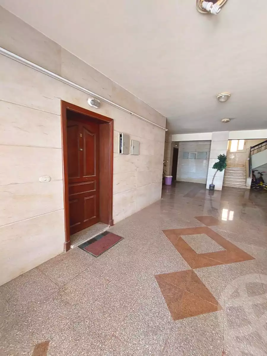 https://aqarmap.com.eg/en/listing/6832092-for-rent-cairo-el-sheikh-zayed-city-compounds-el-khamayel