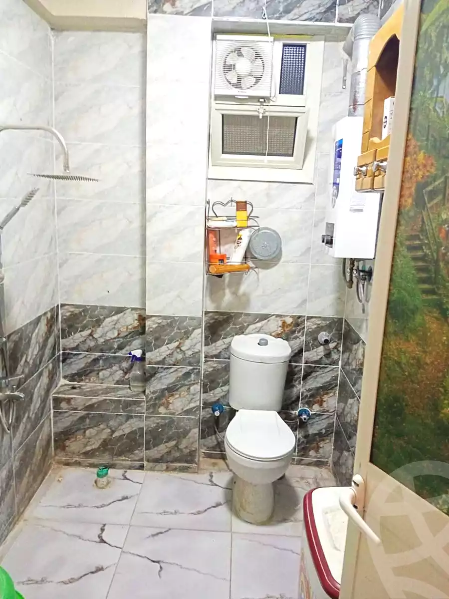 https://aqarmap.com.eg/en/listing/6832186-for-sale-qalyubia-shubra-el-khaima-om-bayoumi