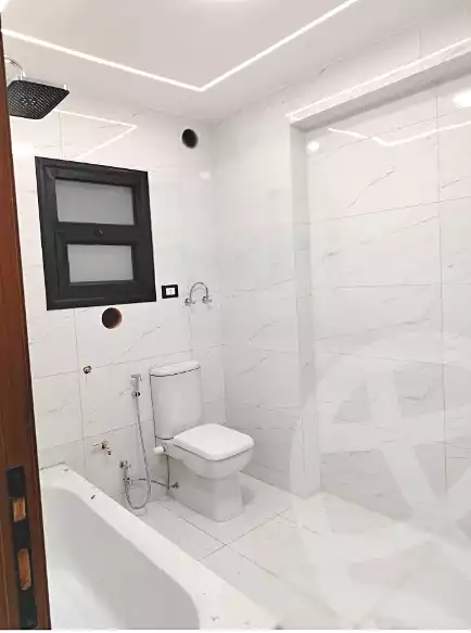 https://aqarmap.com.eg/ar/listing/6832407-for-sale-alexandria-new-miami-el-quds-school-st