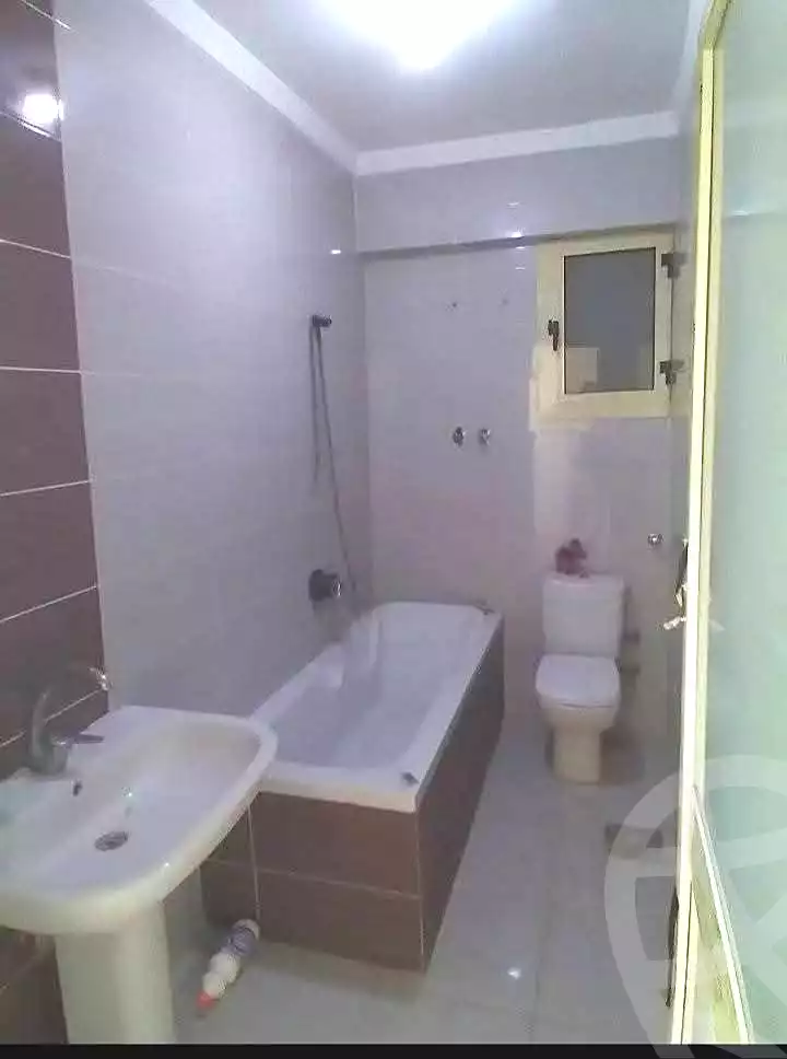 https://aqarmap.com.eg/ar/listing/6832455-for-sale-alexandria-sydy-bshr-sydy-bshr-bhry-khalil-hamada-st
