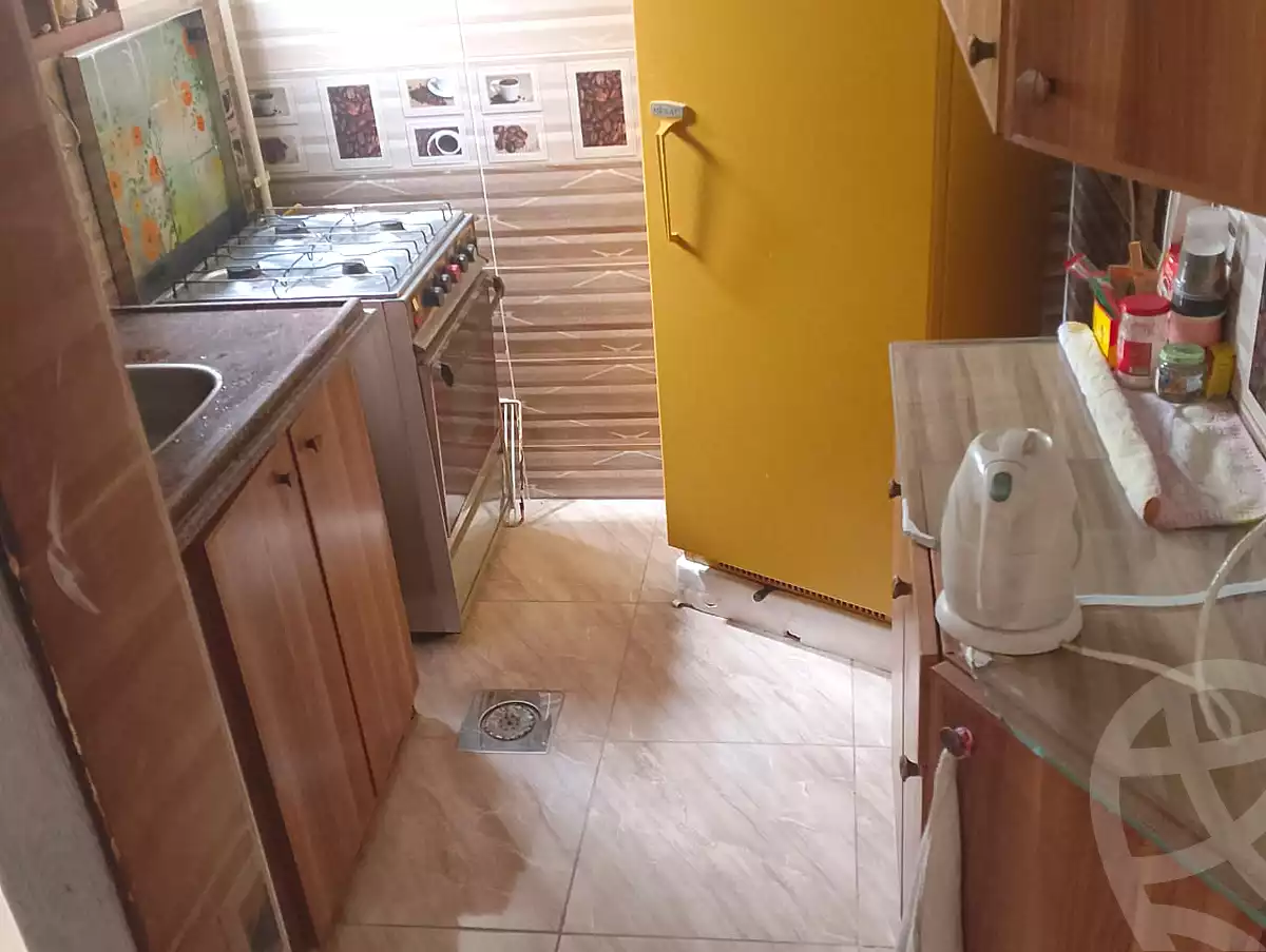 https://aqarmap.com.eg/en/listing/6832652-for-sale-alexandria-new-miami-el-quds-school-st