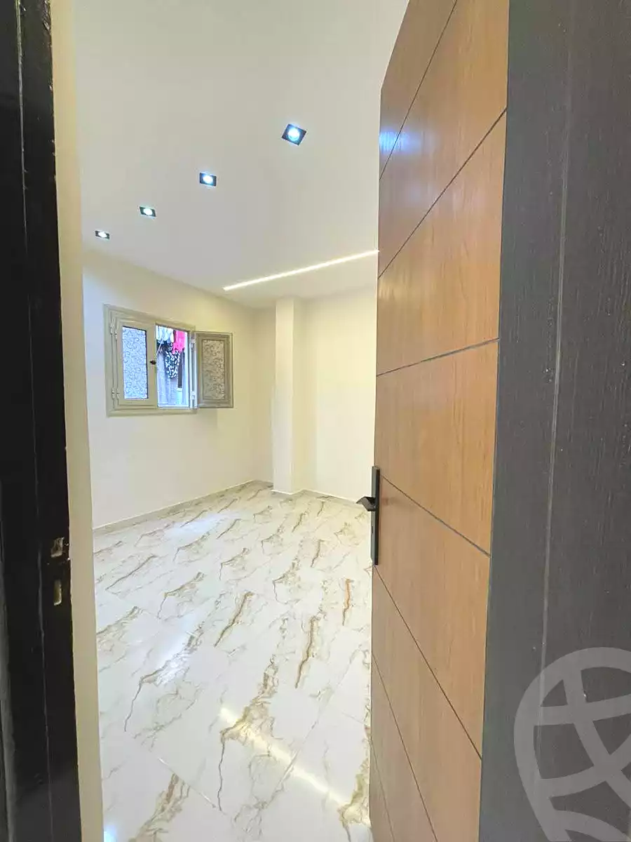 https://aqarmap.com.eg/ar/listing/6832695-for-sale-alexandria-el-asafra-shr-45